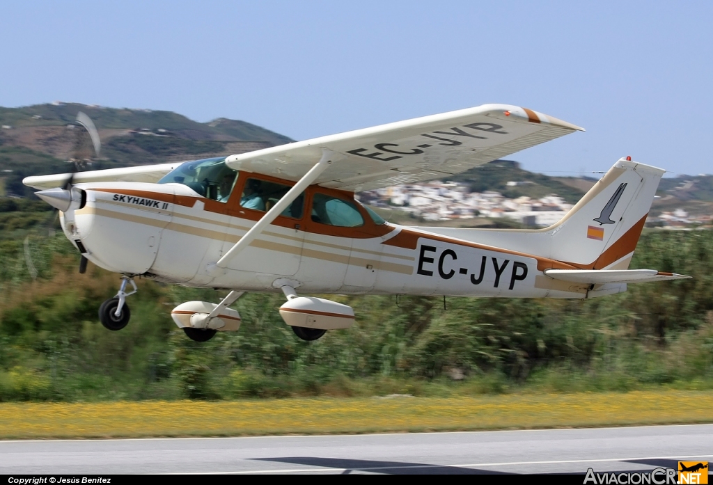 EC-JYP - Cessna 172N Skyhawk 100 II - Air Olé