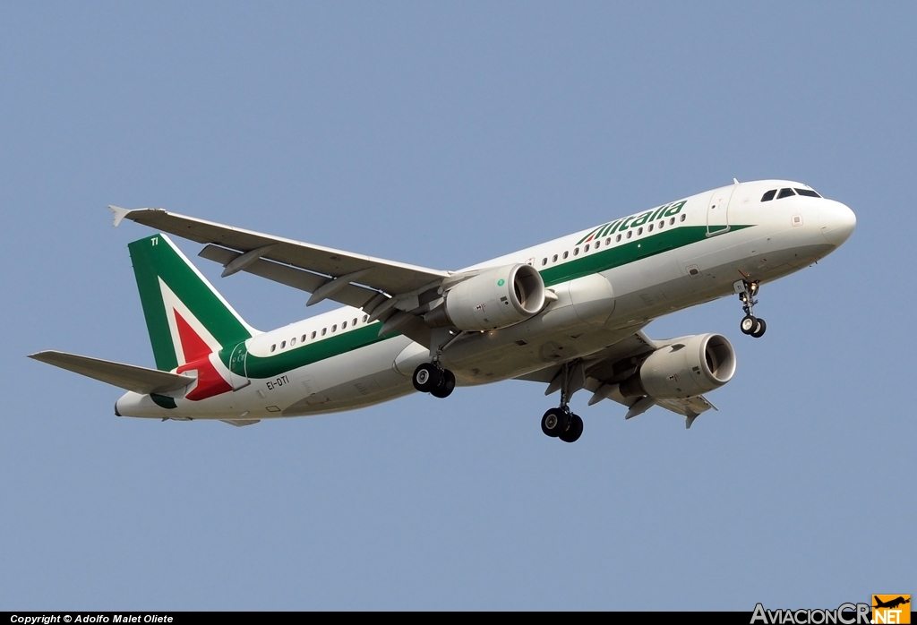 EI-DTI - Airbus A320-216 - Alitalia