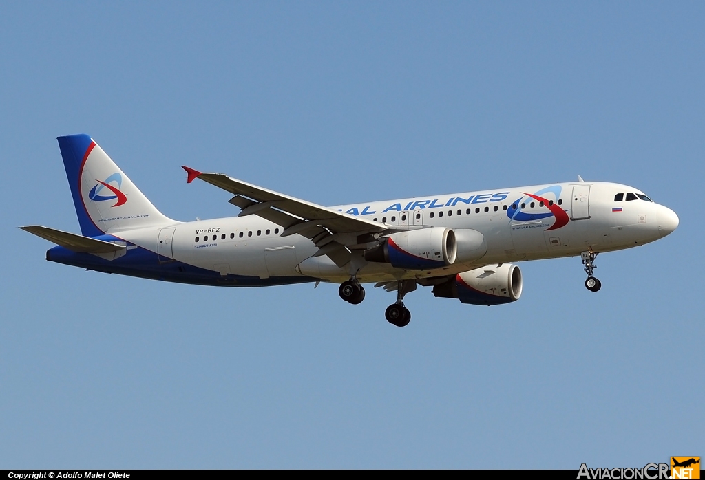 VP-BFZ - Airbus A320-214 - URAL-AIRLINES