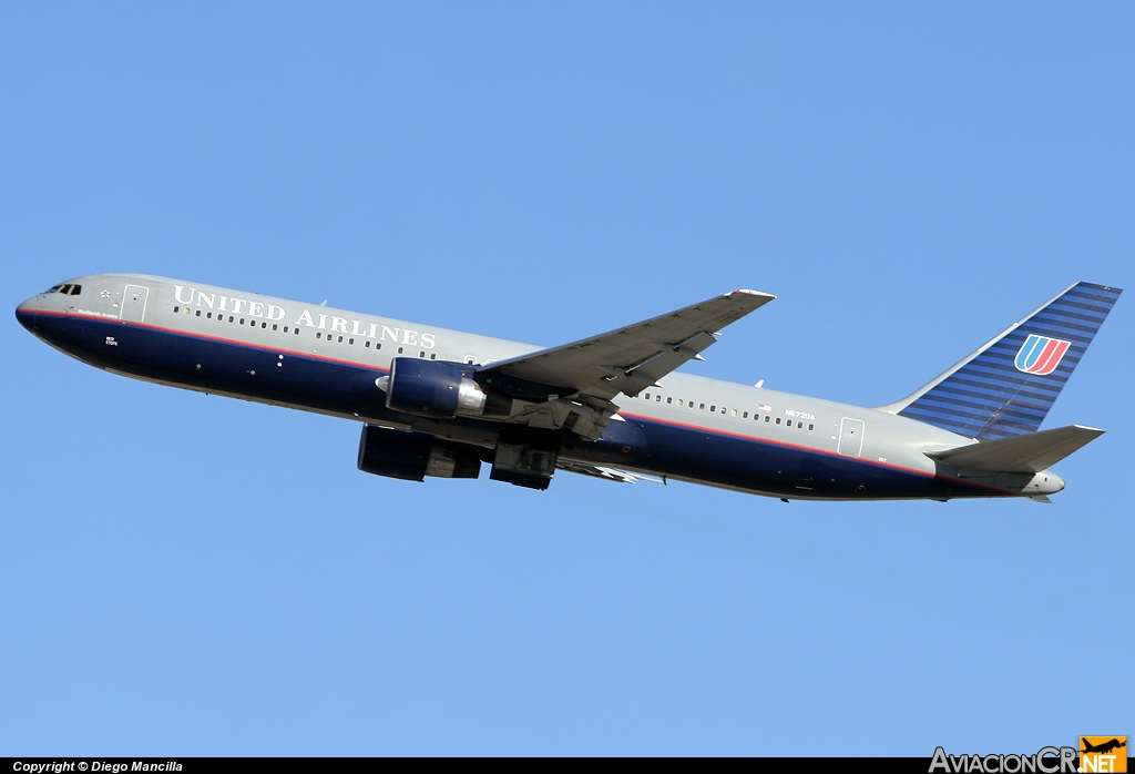 N672UA - Boeing 767-322/ER - United Airlines