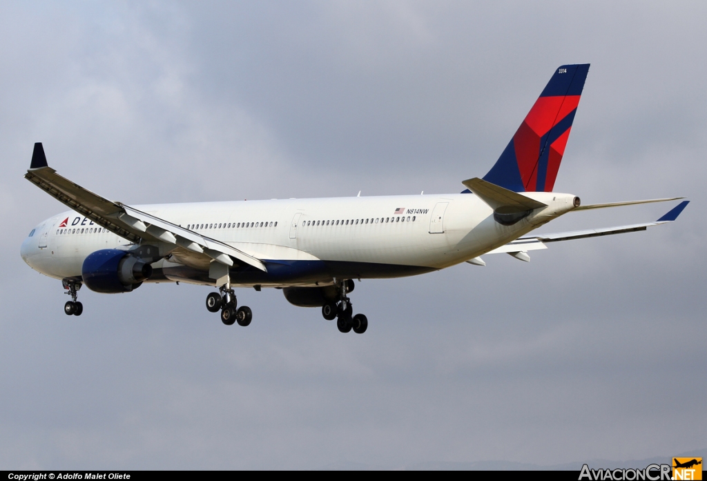 N814NW - Airbus A330-323X - Delta Air Lines