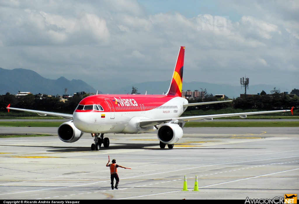 N789AV - Airbus A320-214 - Avianca Colombia