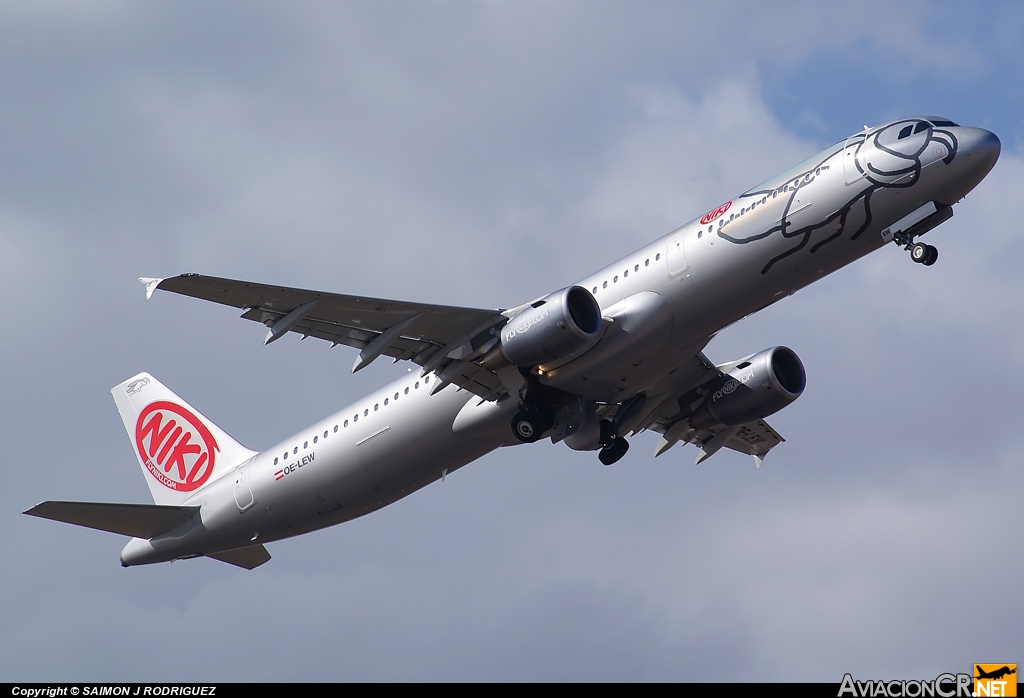 OE-LEW - Airbus A321-211 - NIKI