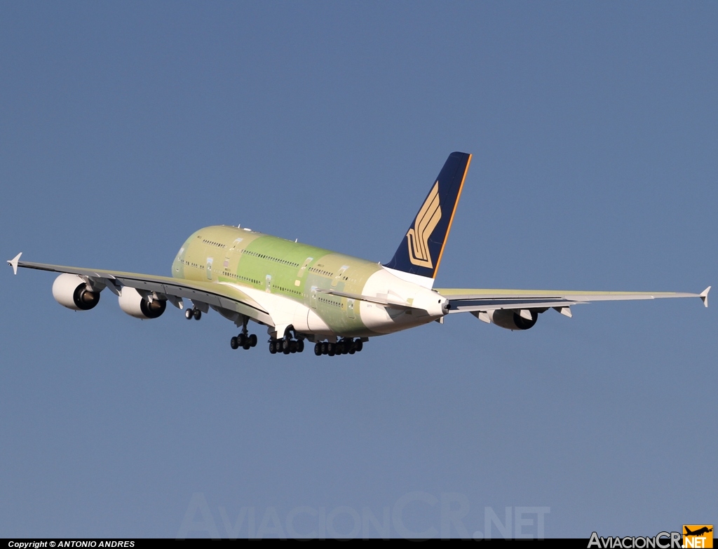 F-WWST - Airbus A380-841 - Singapore Airlines