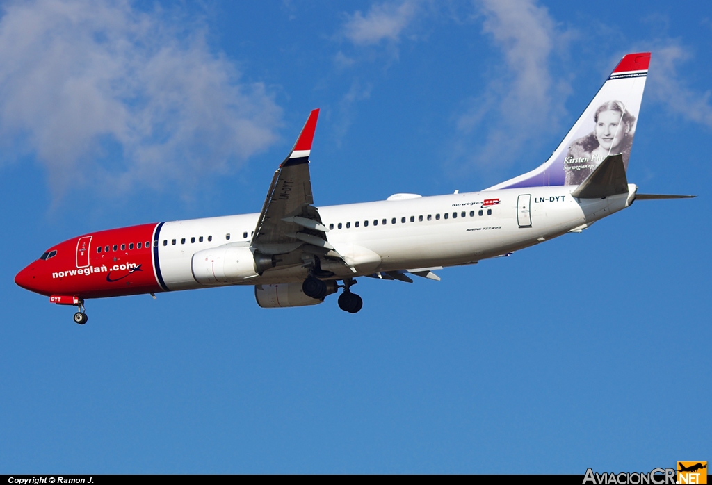 LN-DYT - Boeing 737-8JP - Norwegian Air Shuttle
