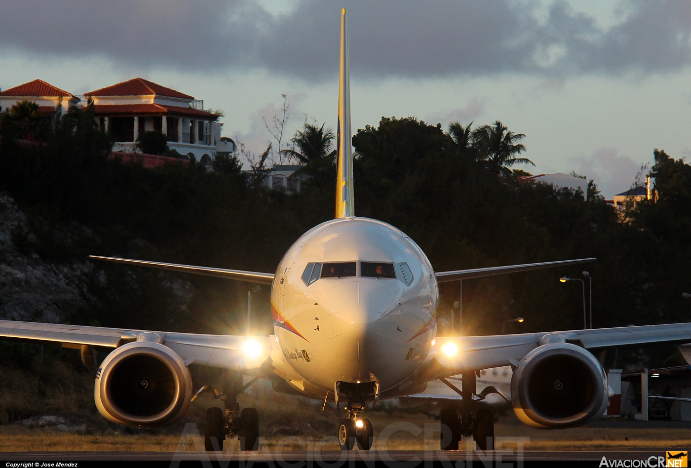 9Y-JME - Boeing 737-86J - Air Jamaica