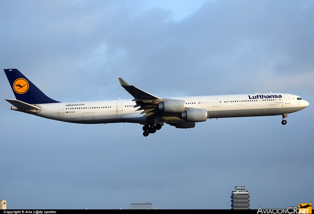 D-AIHW - Airbus A340-642 - Lufthansa