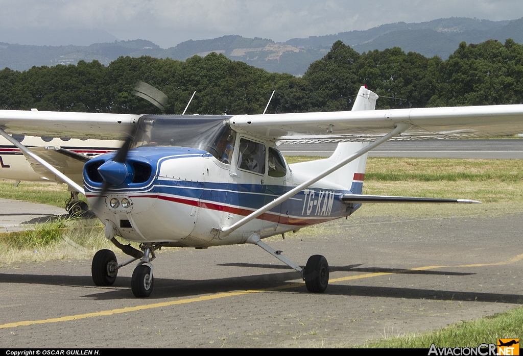 TG-KAM - Cessna 172N - Privado
