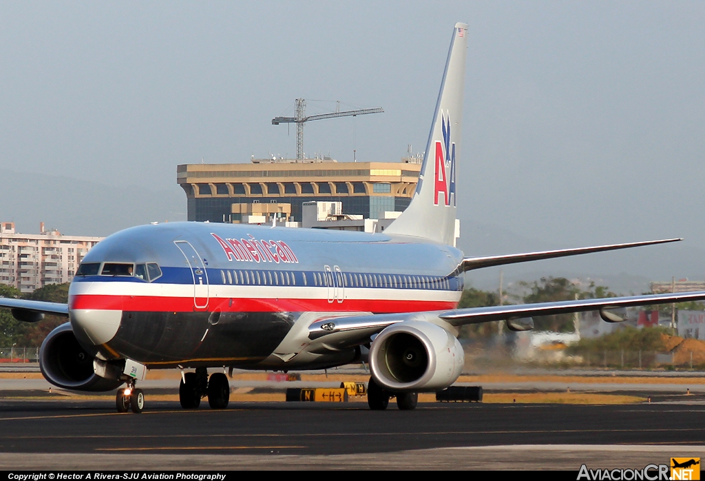 N889NN - Boeing 737-823 - American Airlines