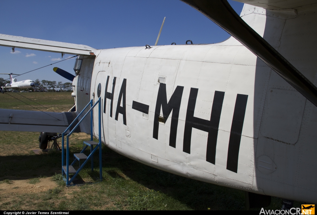 HA-MHI - Antonov An-2 - Malév Hungarian Airlines