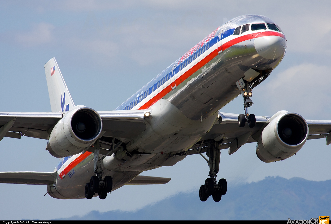 N611AM - Boeing 757-223 - American Airlines