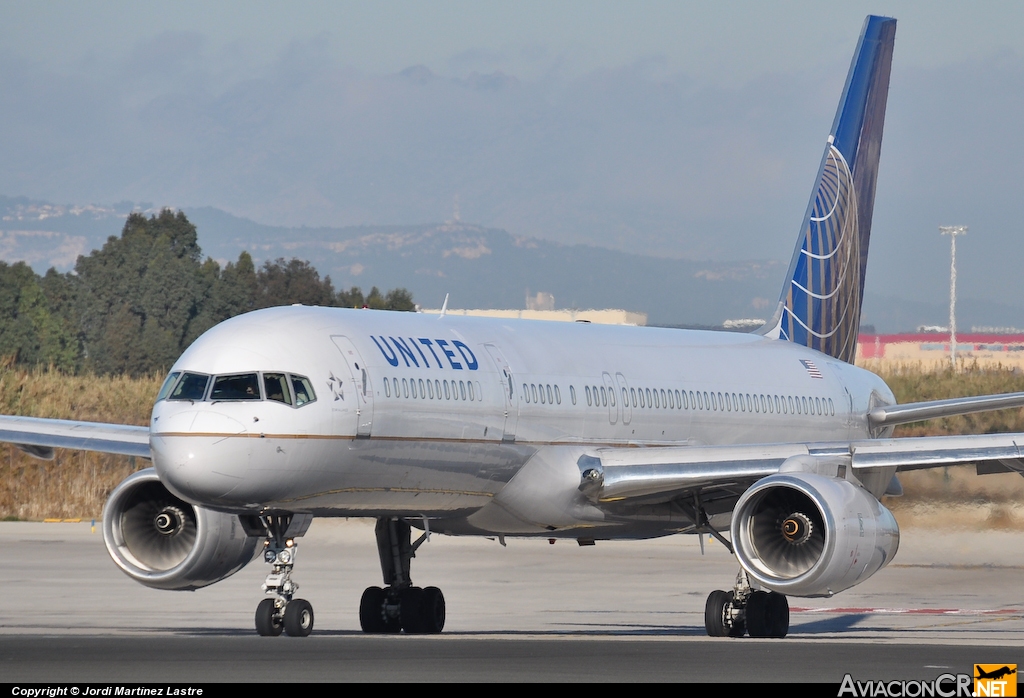 N18112 - Boeing 757-224/ET - Continental Airlines