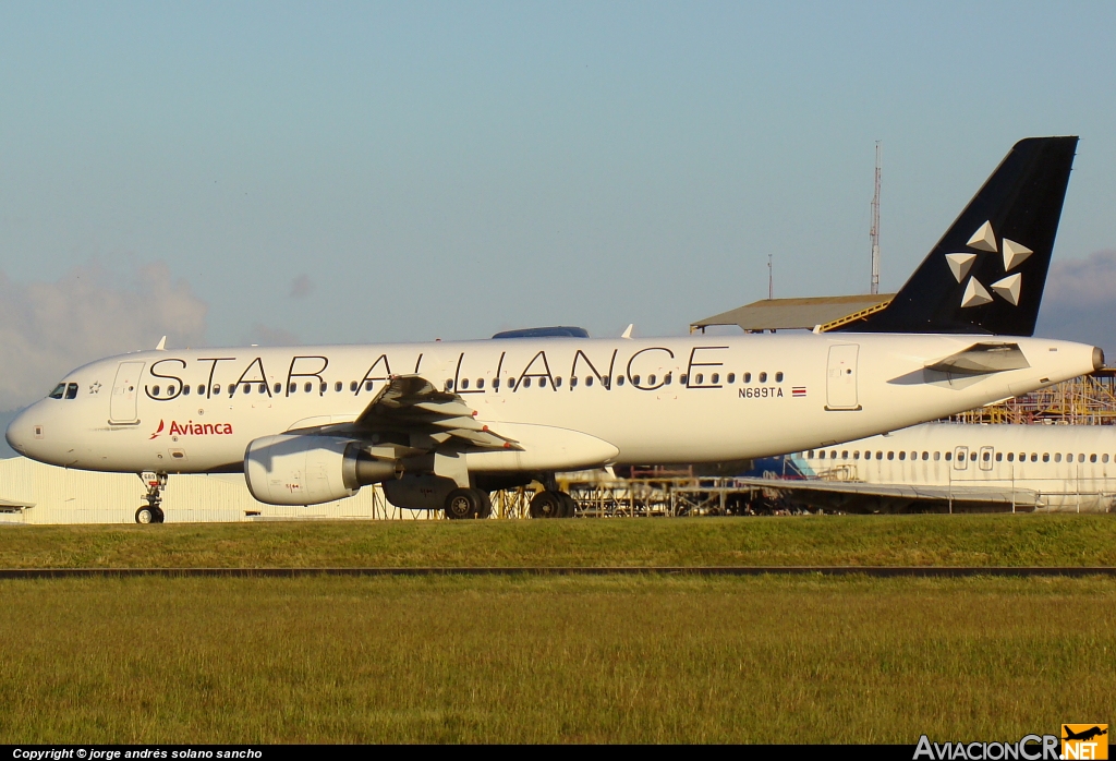 N689TA - Airbus A320-214 - Avianca