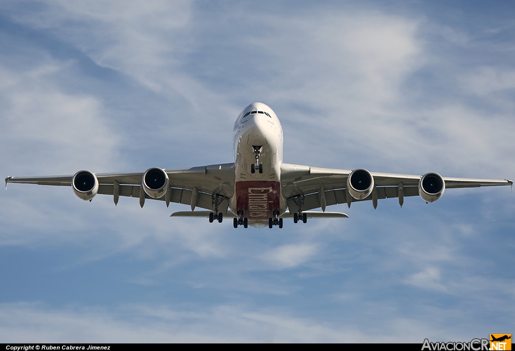 A6-EDS - Airbus A380-861 - Emirates
