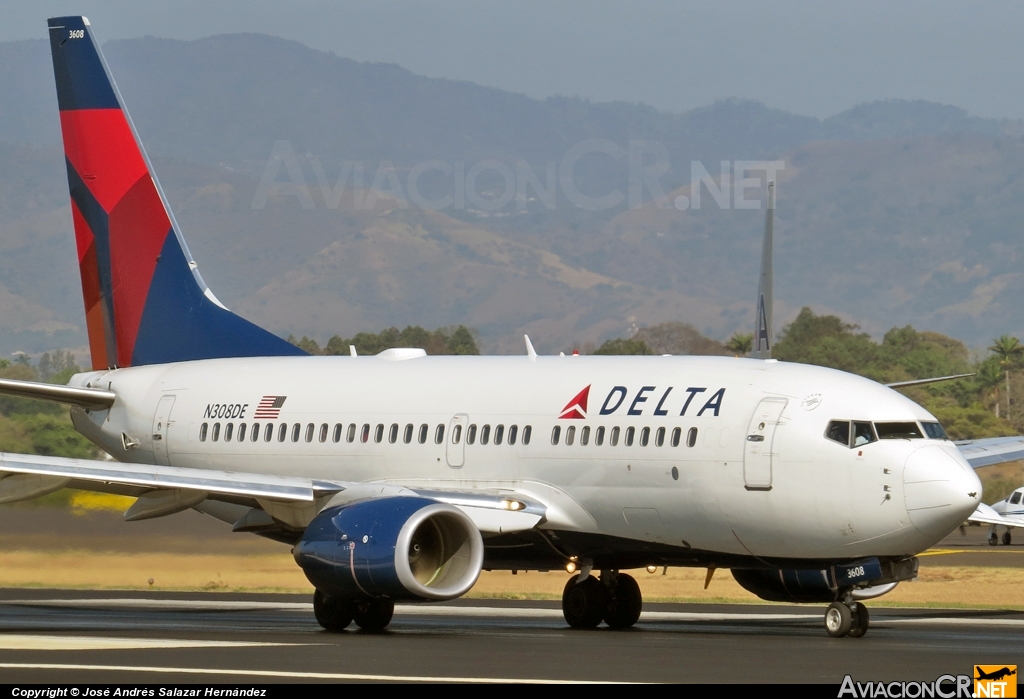 N308DE - Boeing 737-732 - Delta Air Lines