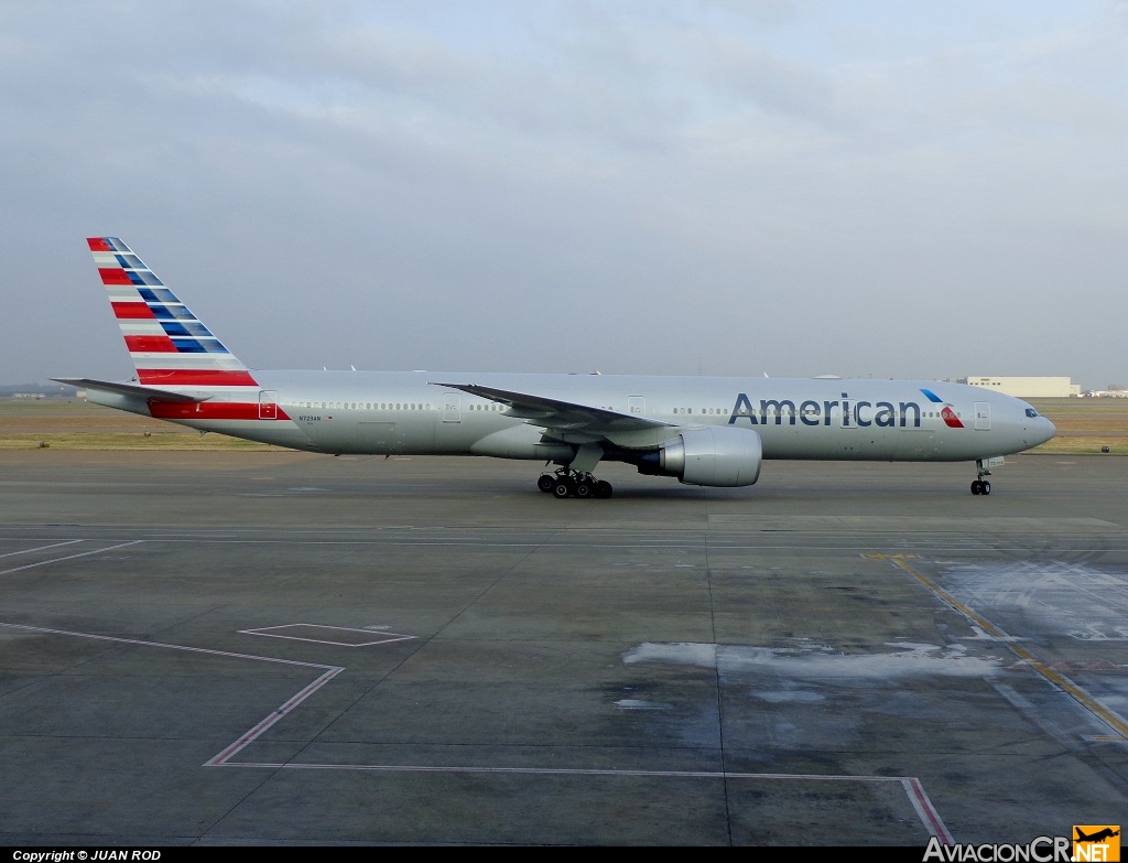 N723AN - Boeing 777-323/ER - American Airlines