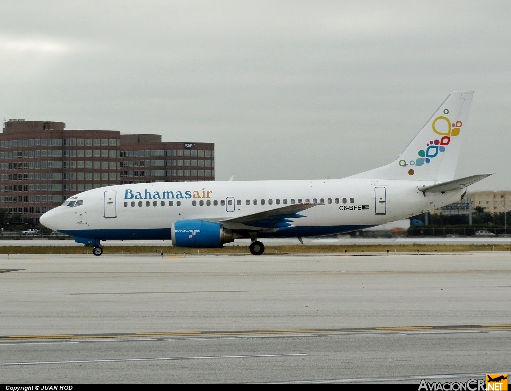 C6-BFE - Boeing 737-5H6 - Bahamasair