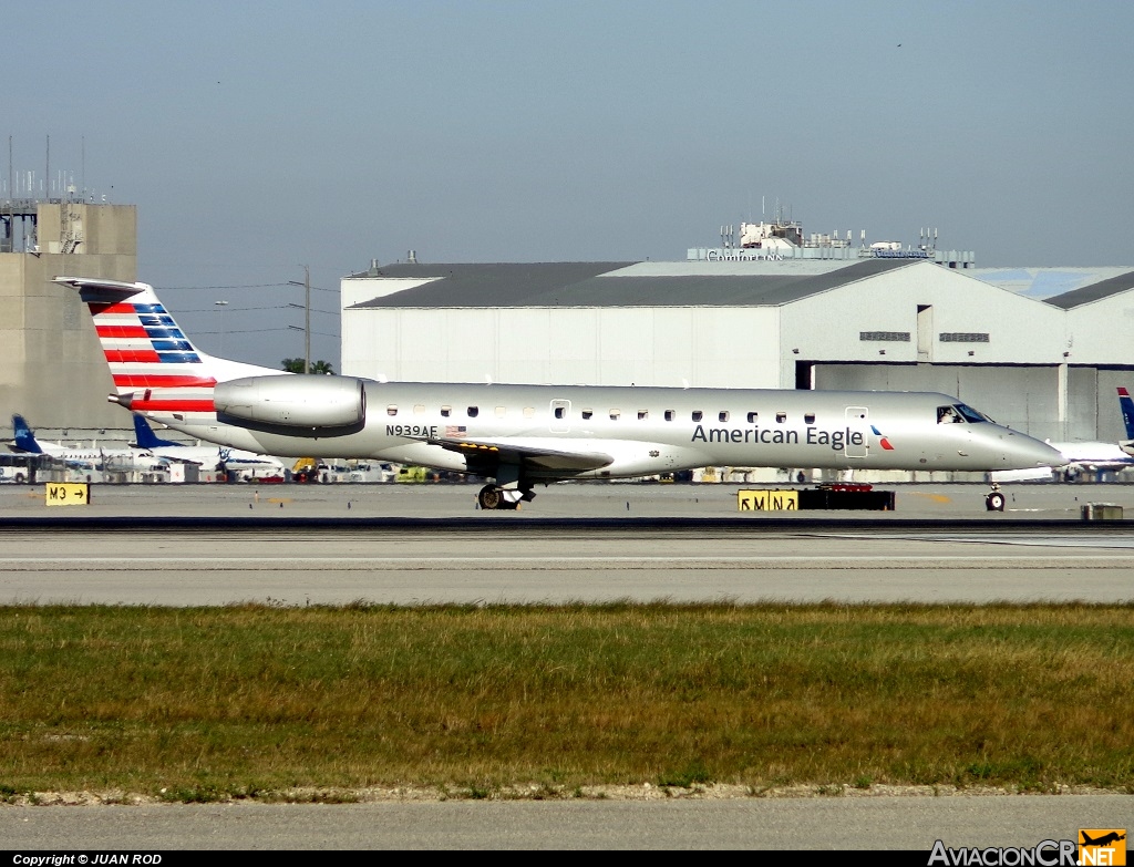 N939AE - Embraer EMB-145LR (ERJ-145LR) - American Eagle
