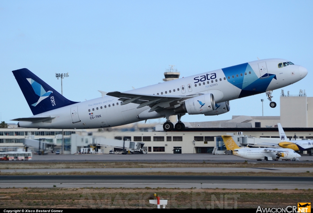 CS-TKK - Airbus A320-214 - SATA Internacional