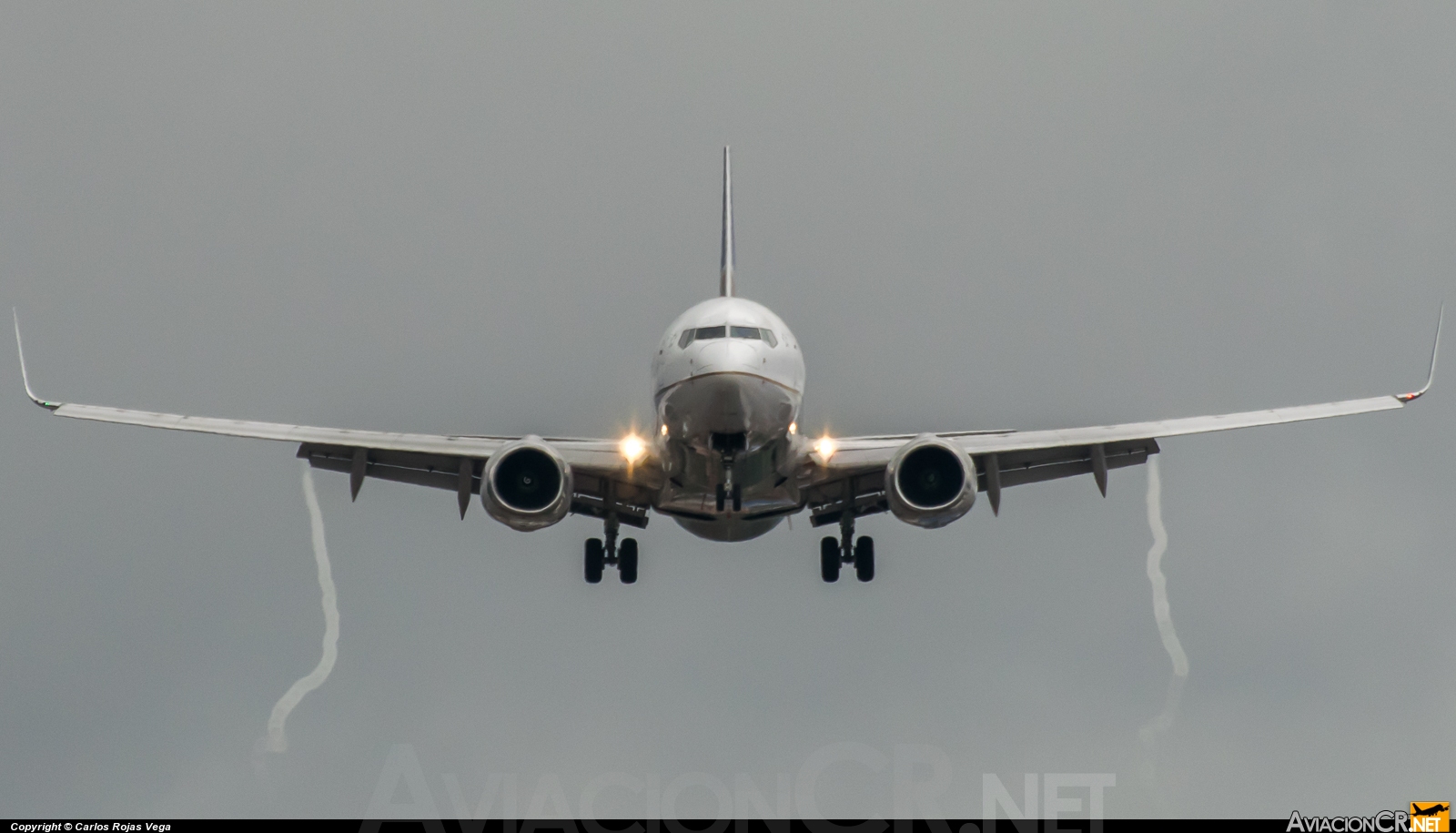 N77261 - Boeing 737-824 - Continental Airlines