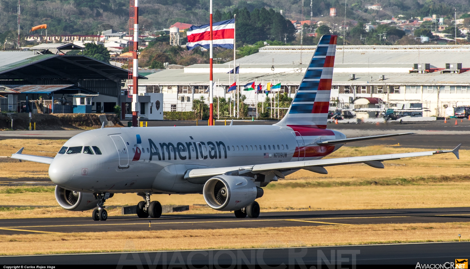 N709UW - Airbus A319-112 - American Airlines (US Airways)