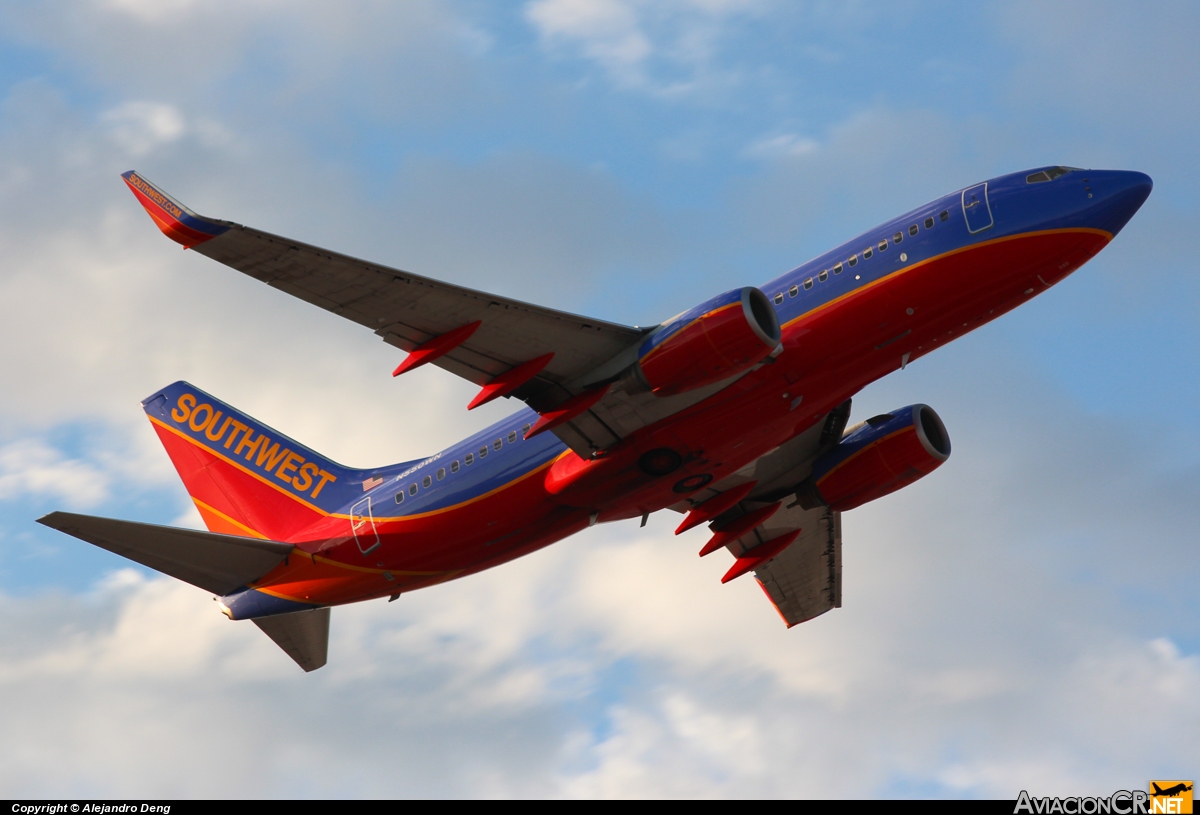 N550WN - Boeing 737-76Q - Southwest Airlines