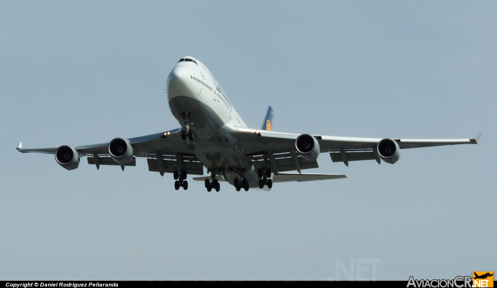 D-ABVR - Boeing 747-430 - Lufthansa