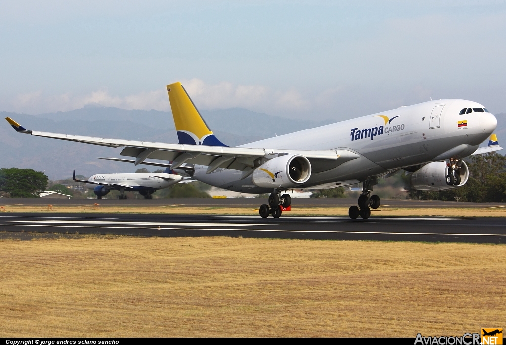 N331QT - Airbus A330-243 - Tampa Colombia