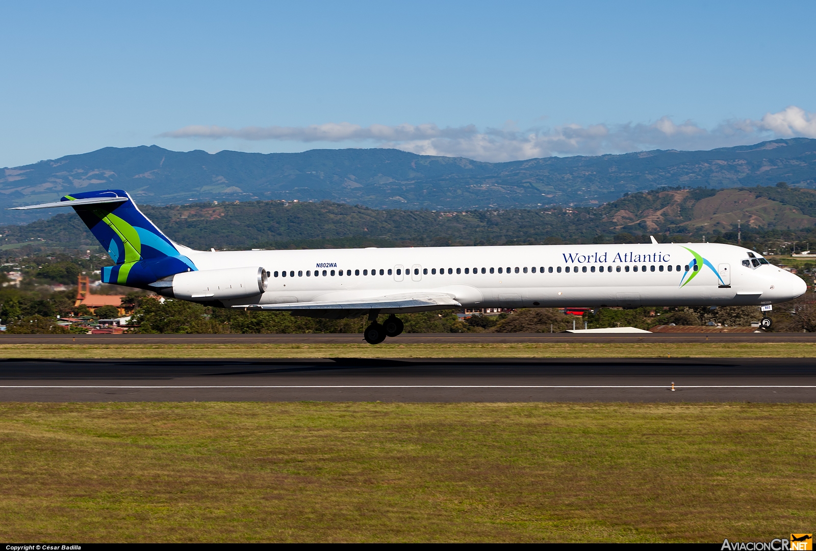 N802WA - McDonnell Douglas MD-83 (DC-9-83) - World Atlantic Airlines