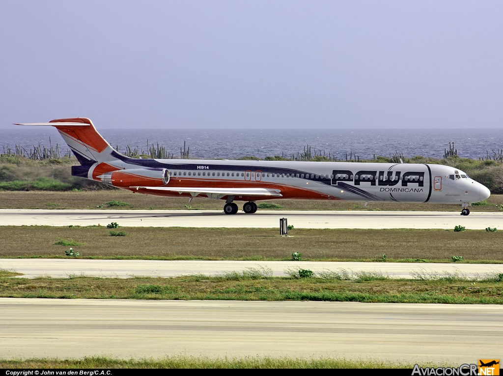 HI-914 - McDonnell Douglas MD-82 (DC-9-82) - PAWA Dominicana