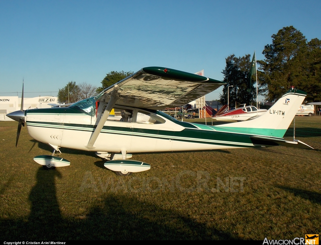 LV-ITW - Cessna T182T Turbo Skylane - Privado