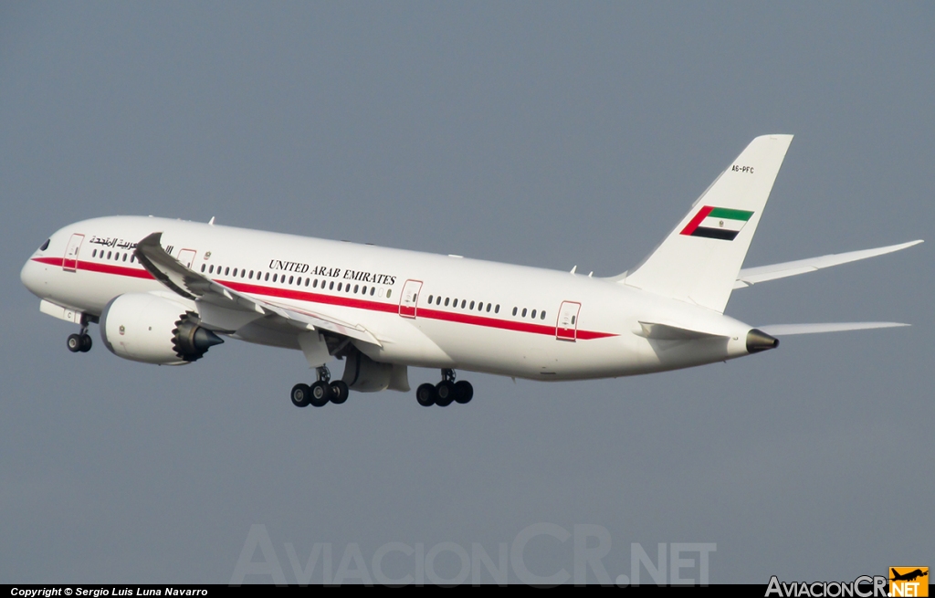 A6-PFC - Boeing 787-8 (Genérico) - United Arab Emirates  Abu-Dhabi Amiri Flight