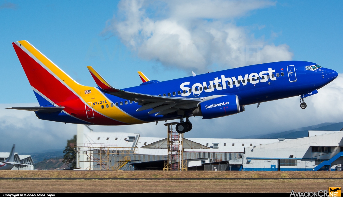 N7727A - Boeing 737-76N - Southwest Airlines