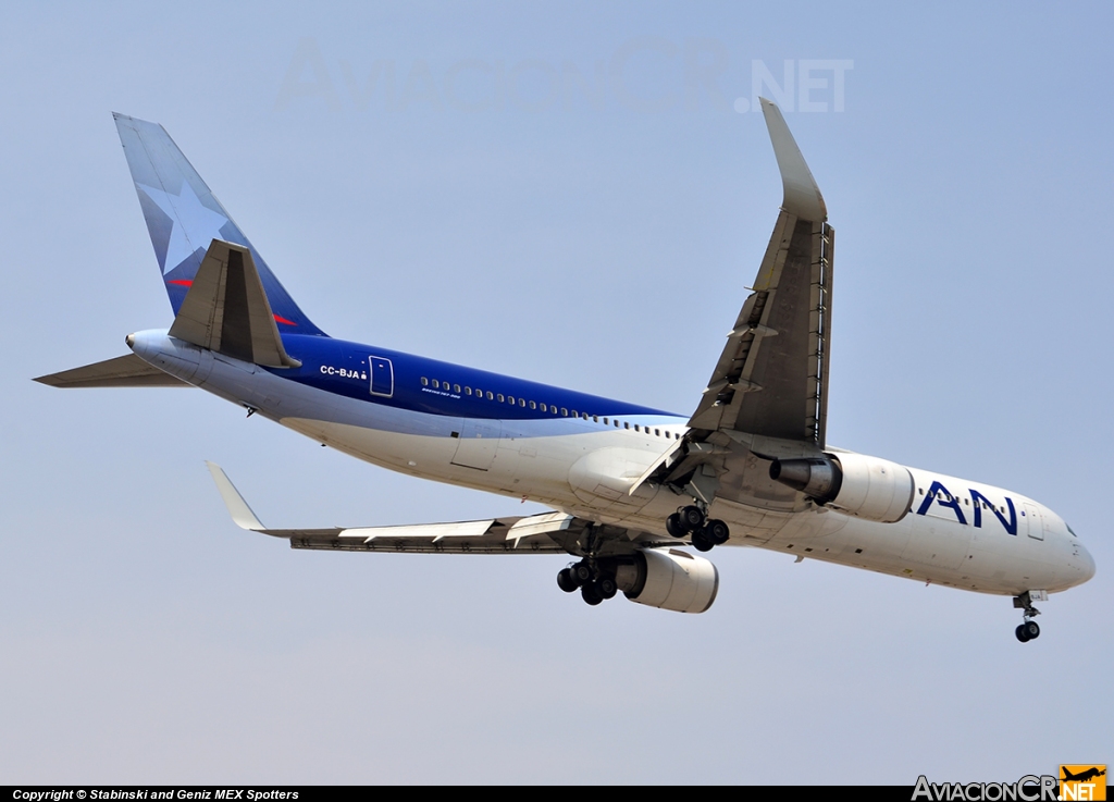 CC-BJA - Boeing 767-316(ER) - LAN Airlines