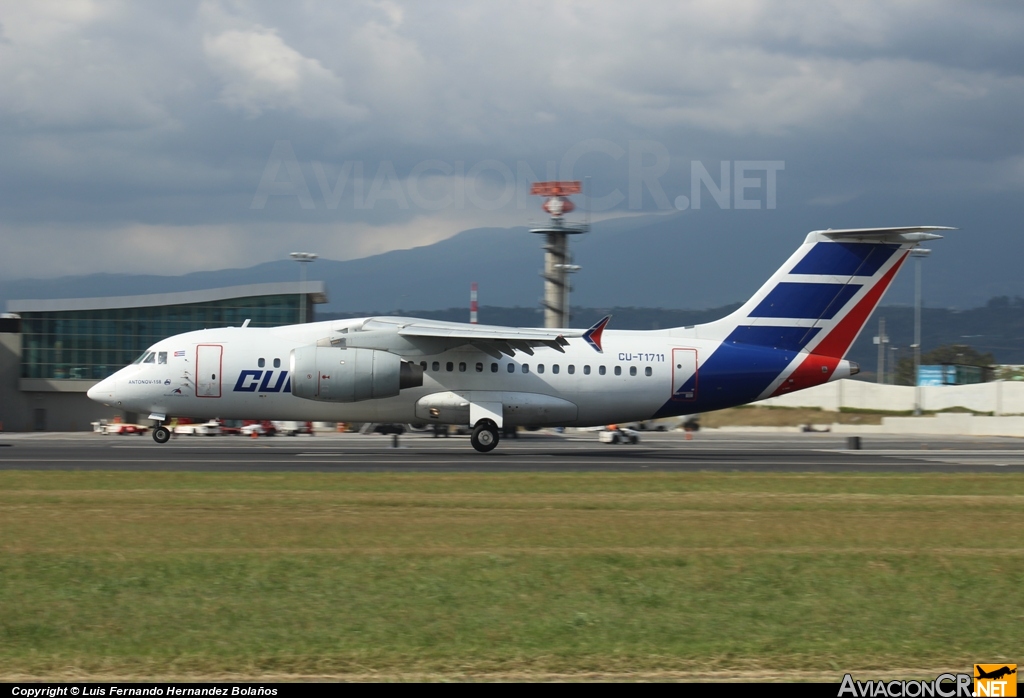 CU-T1711 - Antonov AN-158-100 - Cubana de Aviación