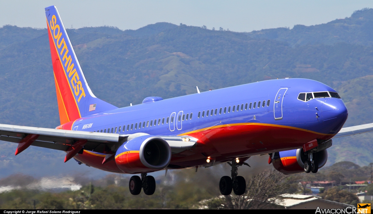 N8618N - Boeing 737-8H4 - Southwest Airlines