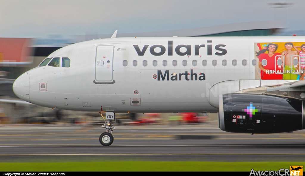XA-VOY - Airbus A320-233 - Volaris